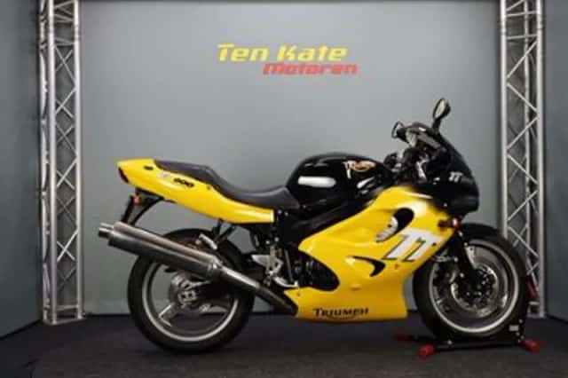 Triumph TT600 (2000) thumbnail 1