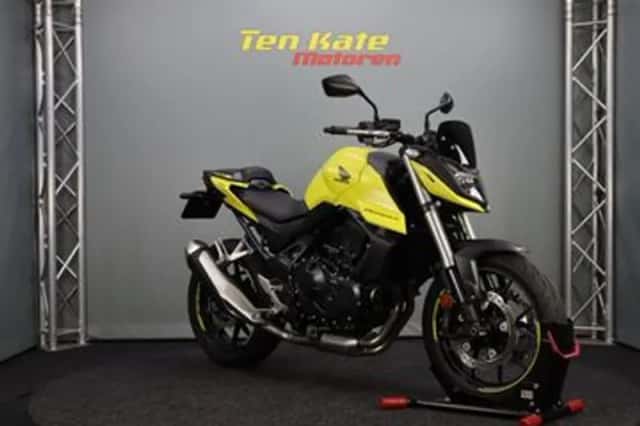Honda CB 750 Hornet (2023) thumbnail 2