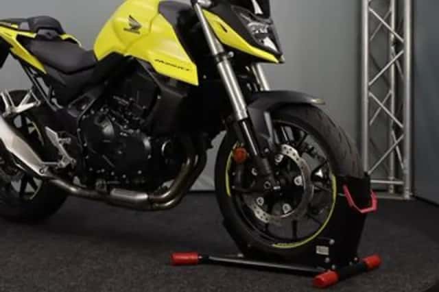 Honda CB 750 Hornet (2023) thumbnail 4