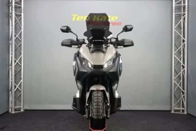 Honda X-adv 750 (2019) thumbnail 5