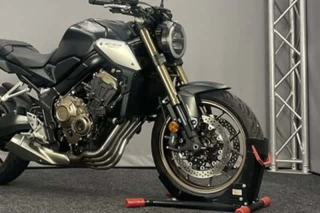 Honda CB650R (2020) thumbnail 4