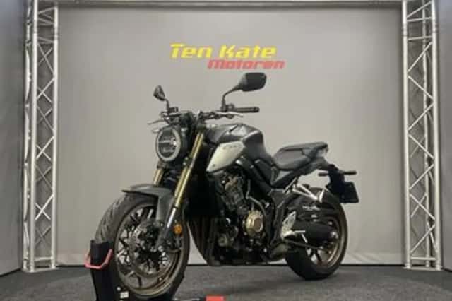 Honda CB650R (2020) thumbnail 6