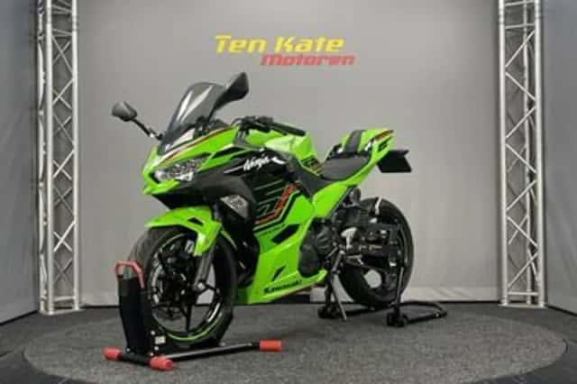 Kawasaki Ninja 400 (2022) thumbnail 6