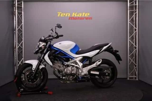 Suzuki SFV 650 Gladius (2009) thumbnail 5