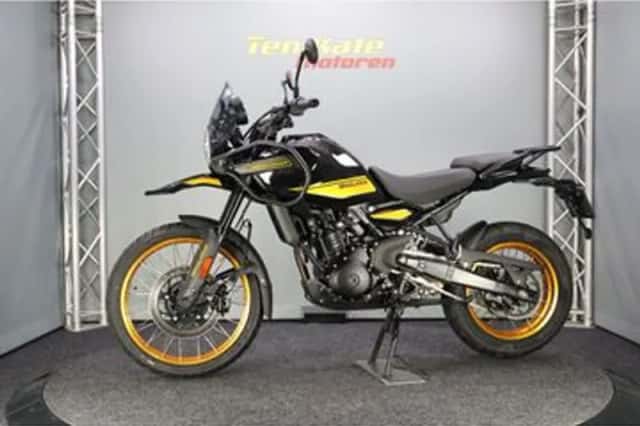 Royal Enfield Himalayan 452 (2026) thumbnail 5