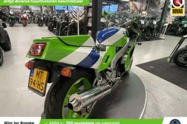 Kawasaki ZXR 750 (1990) thumbnail 3