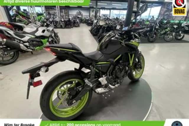 Kawasaki Z650 (2021) thumbnail 3