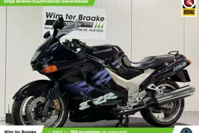 Kawasaki ZZR 1100 (1994) thumbnail 1