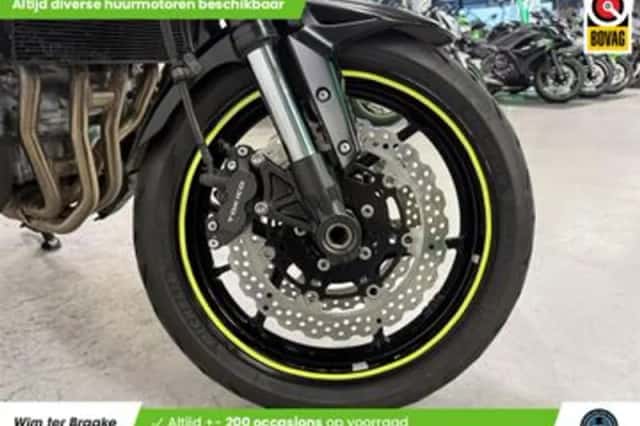 Kawasaki Versys 1000 GRAND TOURER (2015) thumbnail 4