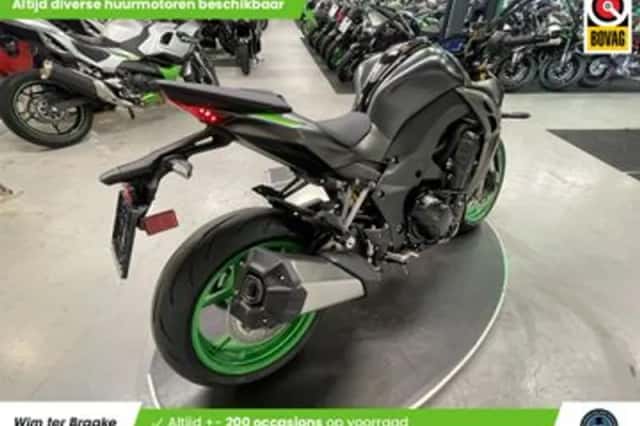Kawasaki Z1100 SE (2025) thumbnail 3