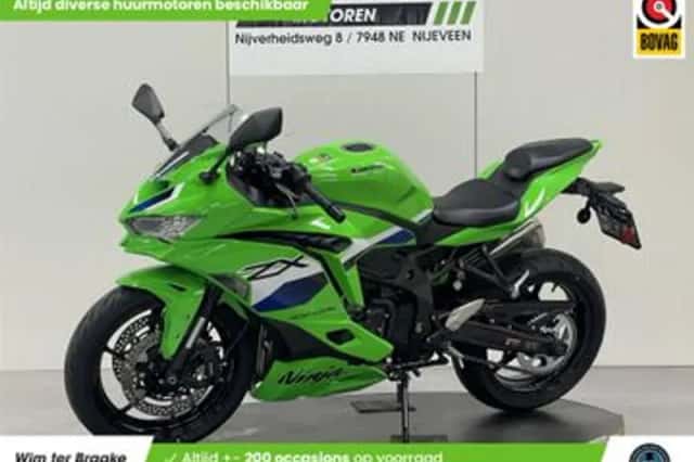 Kawasaki ZX 4 RR (2026) thumbnail 1
