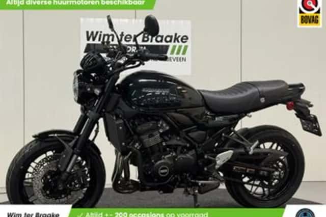 Kawasaki Z900RS (2026) thumbnail 1