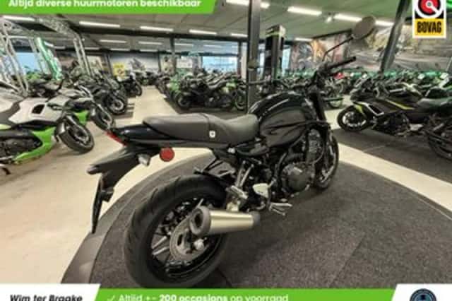 Kawasaki Z900RS (2026) thumbnail 3