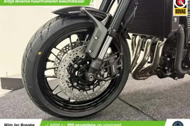 Kawasaki Z900RS (2026) thumbnail 5