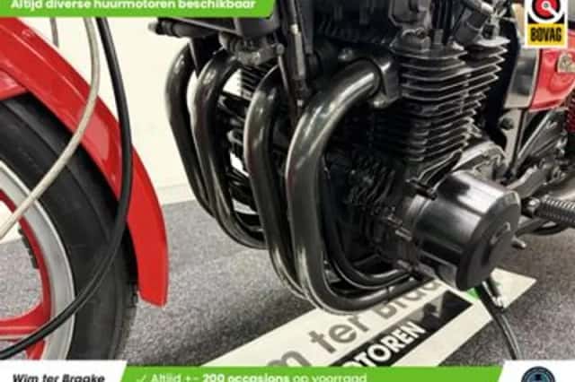 Kawasaki GPZ 1100 (1982) thumbnail 5