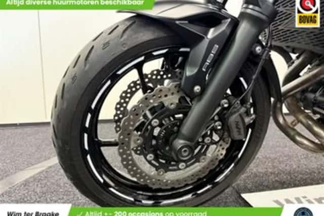 Kawasaki Z650 (2019) thumbnail 5