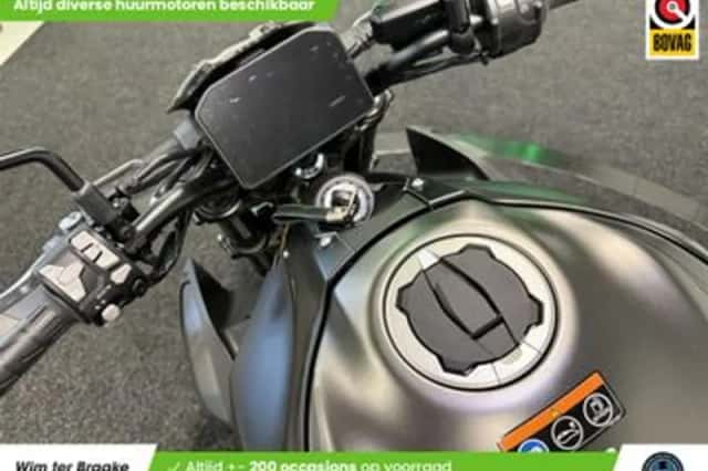 Kawasaki Z900 (2026) thumbnail 2