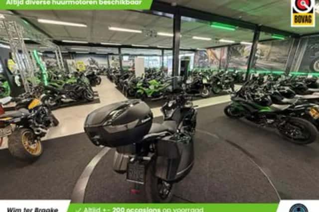 Kawasaki Versys 650 (2024) thumbnail 4