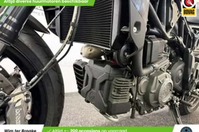 Indian FTR 1200 (2024) thumbnail 6
