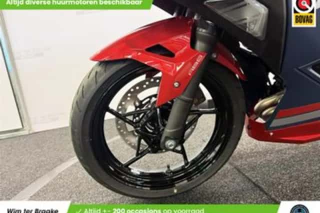 Kawasaki Ninja 500 (2026) thumbnail 5