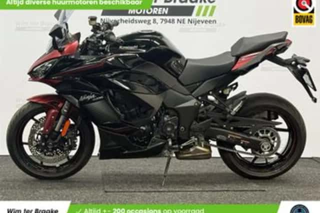 Kawasaki Ninja 1000SX (2023) thumbnail 4