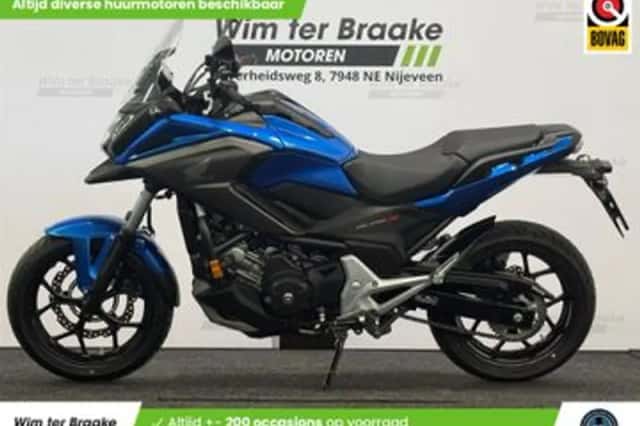 Honda NC750X (2020) thumbnail 4