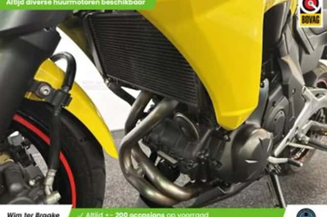 Kawasaki Er-6n (2013) thumbnail 6