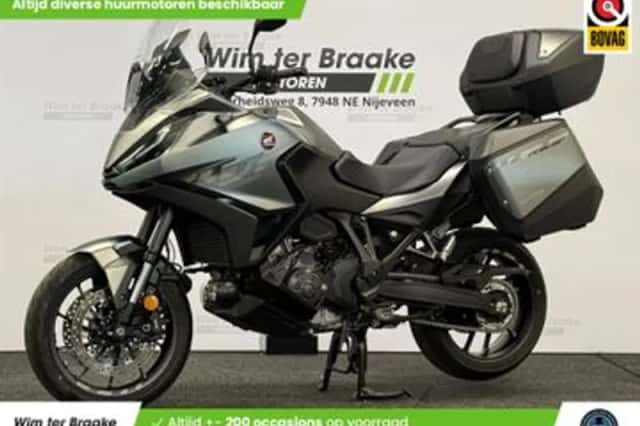 Honda NT 1100 (2024) thumbnail 1