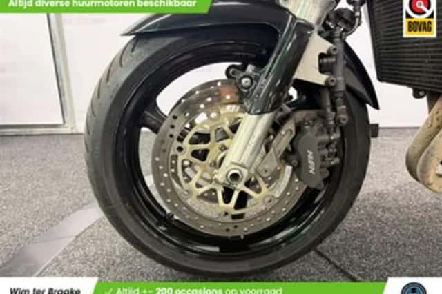 Honda CBR 1100XX S Blackbird (2000) thumbnail 5