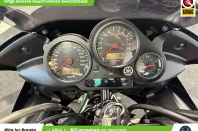 Yamaha FZS 1000 Fazer (2006) thumbnail 2