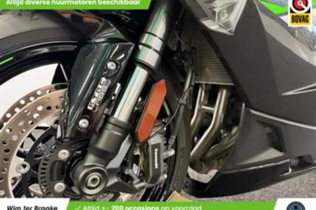 Kawasaki Ninja 1000SX Performance (2024) thumbnail 6
