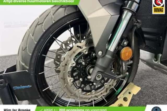 Honda X ADV (2020) thumbnail 5