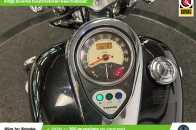 Kawasaki VN 900 Classic (2010) thumbnail 2