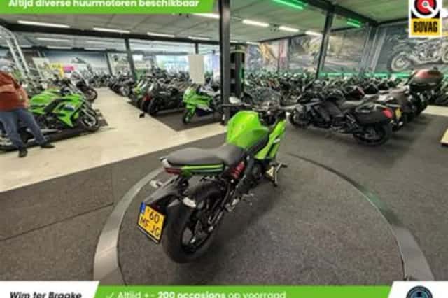 Kawasaki Er-6f (2014) thumbnail 3