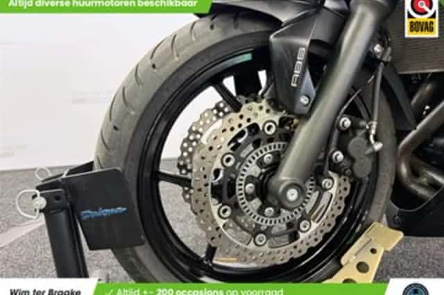 Kawasaki Er-6f (2014) thumbnail 5