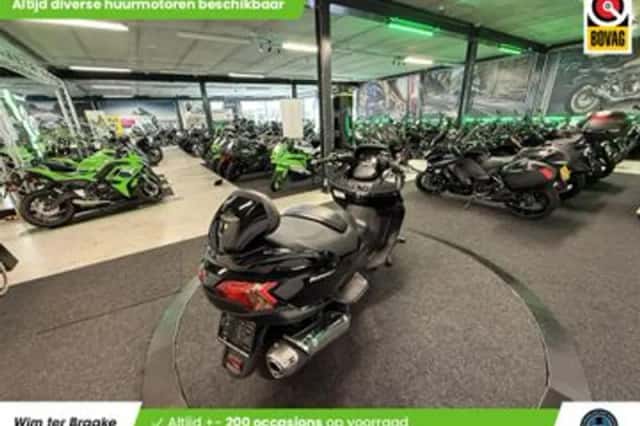 Suzuki Burgman 650 Executive (2013) thumbnail 3