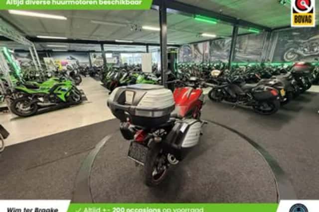 Honda NC750X (2014) thumbnail 3