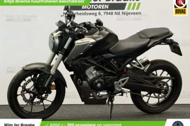 Honda CB125R (2019) thumbnail 1