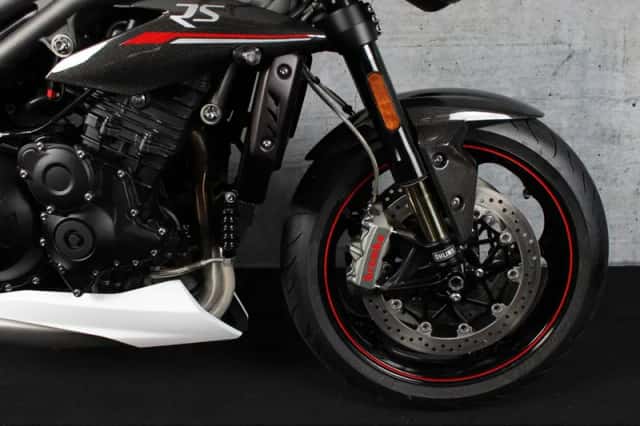 Triumph Speed Triple RS (2020) thumbnail 6
