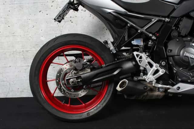 Suzuki GSX-8R (2025) thumbnail 5