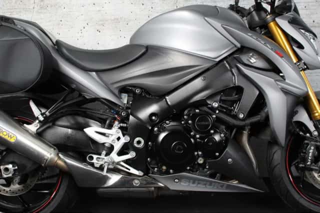 Suzuki GSX-S1000 (2015) thumbnail 5