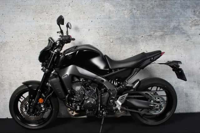 Yamaha MT-09 (2021) thumbnail 2