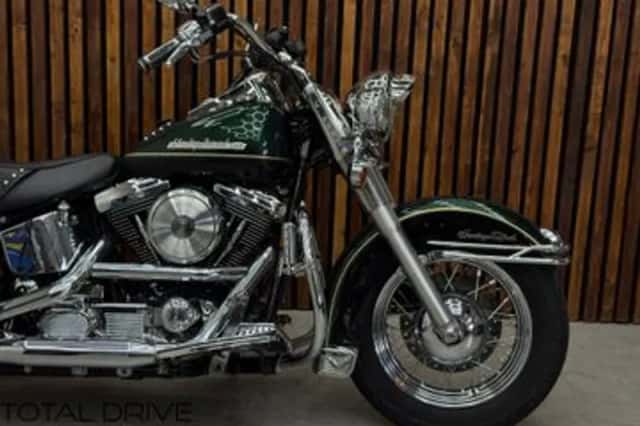 Harley-Davidson Heritage Softail Classic (1998) thumbnail 4