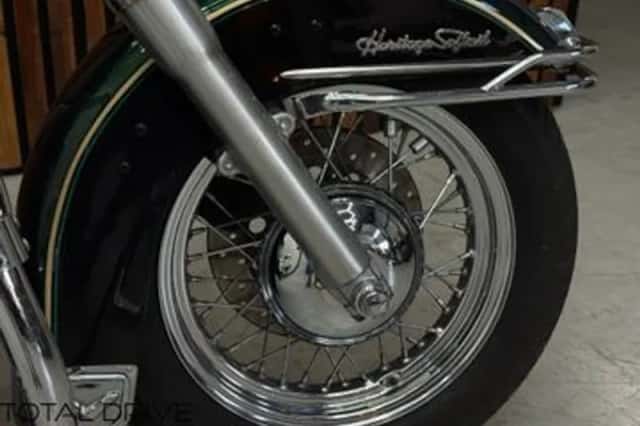 Harley-Davidson Heritage Softail Classic (1998) thumbnail 5