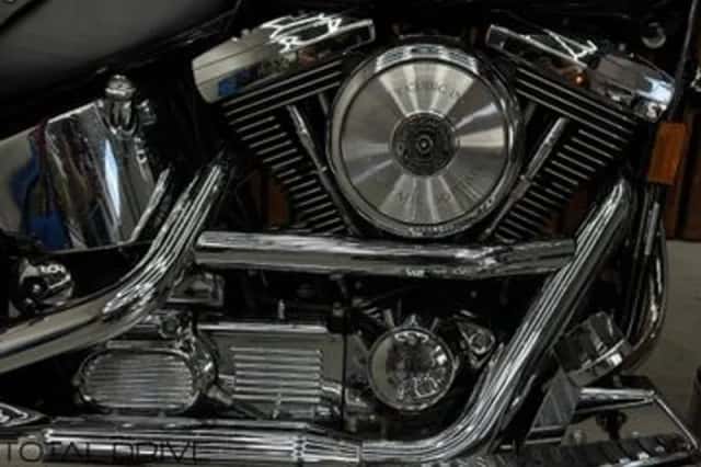 Harley-Davidson Heritage Softail Classic (1998) thumbnail 6