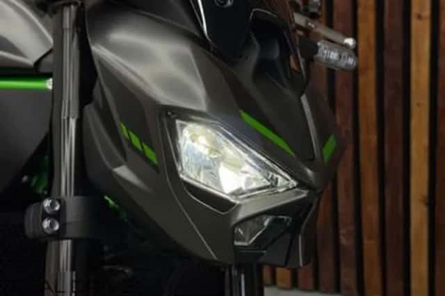 Kawasaki Z 900 (2025) thumbnail 2