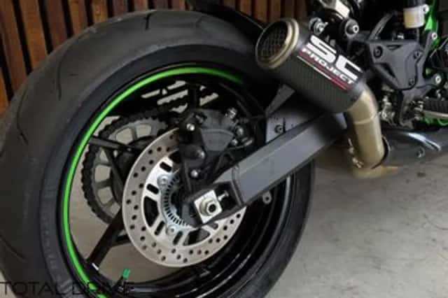 Kawasaki Z 900 (2025) thumbnail 5