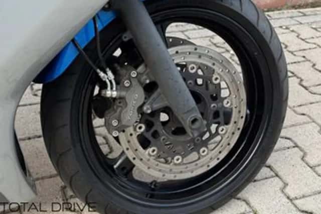 Suzuki GSX 650 (2012) thumbnail 5