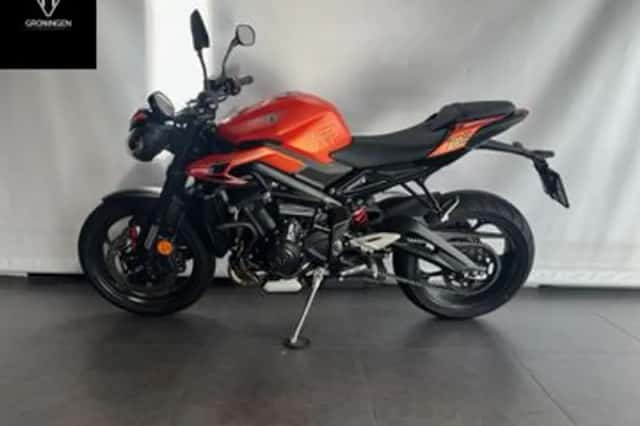 Triumph Street Triple R (2026) thumbnail 4