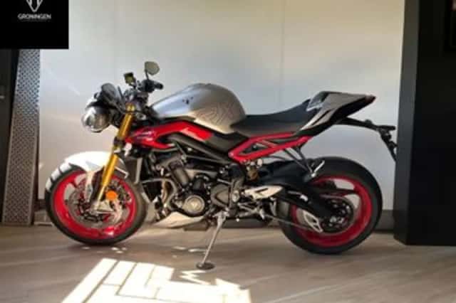 Triumph Street Triple 765 RX (2026) thumbnail 4